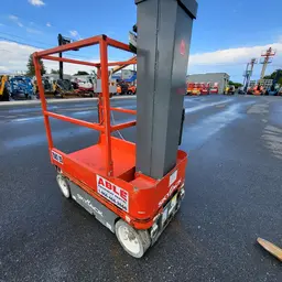 2015 Skyjack SJ12 Self-Propelled One-Person Lift