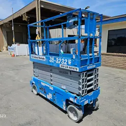 2017 Genie GS-3232 Scissor Lift
