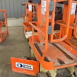2015 JLG 1230ES Self-Propelled One-Person Lift