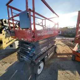 2017 Skyjack SJIII4632 Scissor Lift