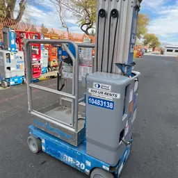 2016 Genie GR-20 Self-Propelled One-Person Lift