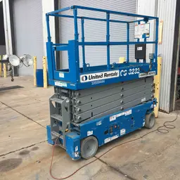 2017 Genie GS-3232 Scissor Lift