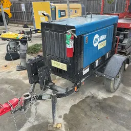 2020 Miller Welders Big Blue 300R Welder