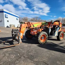2014 XTREME XR1045 Forklift