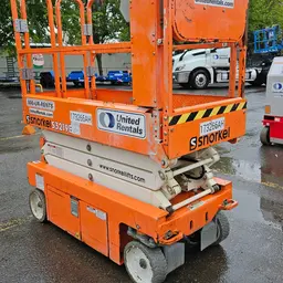 2016 Snorkel S3219E Scissor Lift