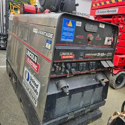2019 Lincoln Electric VANTAGE 549 Welder