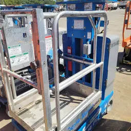 2018 Genie GR-12 Self-Propelled One-Person Lift