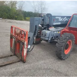 2016 Skyjack SJ843TH Forklift