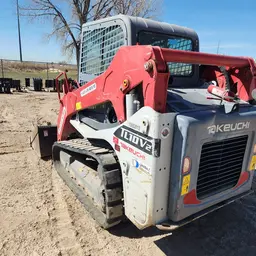 2017 Takeuchi TL10V2-CR Track Loader
