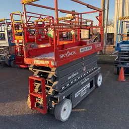 2018 Skyjack SJIII3226 Scissor Lift