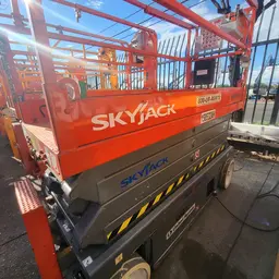2015 Skyjack SJIII3226 Scissor Lift