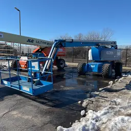 2015 Genie Z-80/60J Articulating Boom Lift