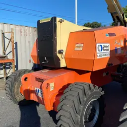 2012 JLG 800AJ Articulating Boom Lift