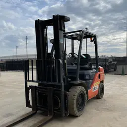 2016 Toyota 8FGU30 Forklift