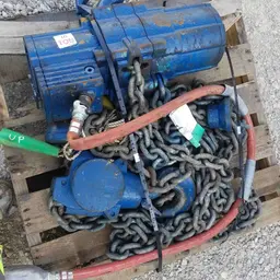 2013 JD NEUHAUS PROFI 10T Hoist