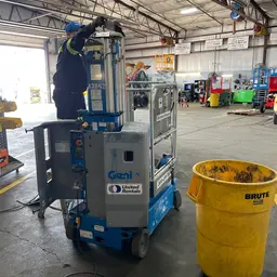 2017 Genie GR-20 Self-Propelled One-Person Lift