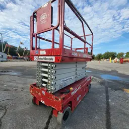 2017 MEC 4046SE Scissor Lift