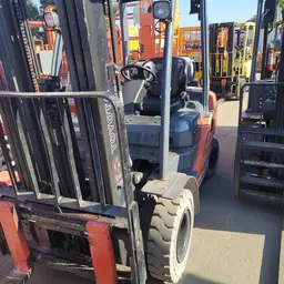2018 Toyota 8FGU25 Warehouse Forklift