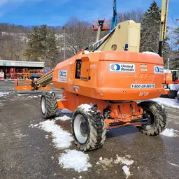 2015 JLG 800S Boom Lift