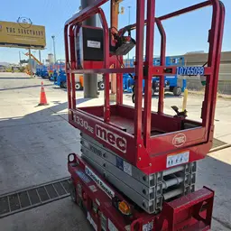 2018 MEC 1330SE Scissor Lift