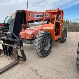 2016 SKYTRAK 8042 Forklift