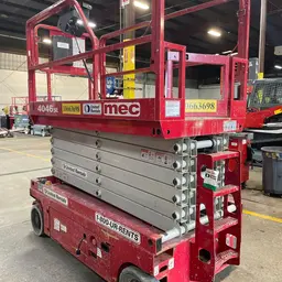 2017 MEC 4046SE Scissor Lift
