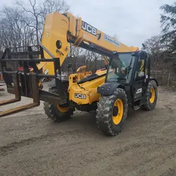 2015 JCB 507-42 Forklift
