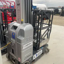 2016 JLG 20MVL Self-Propelled One-Person Lift