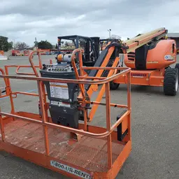 2015 JLG 600AJ Articulating Boom Lift