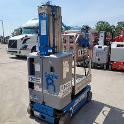2016 Genie GR-20 Self-Propelled One-Person Lift