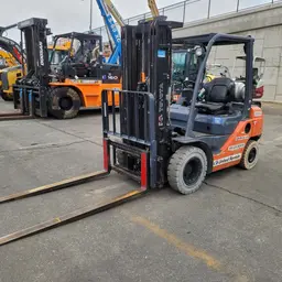 2019 Toyota 8FGU25 Warehouse Forklift