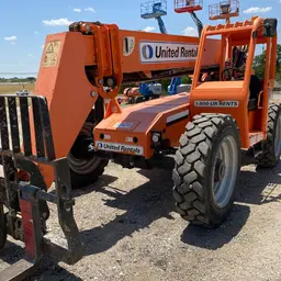 2015 SKYTRAK 6042 Forklift