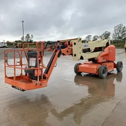 2015 JLG E450AJ Articulating Boom Lift