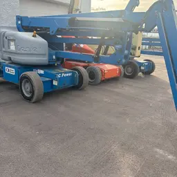 2014 Genie Z-45/25J DC Articulating Boom Lift