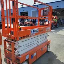 2018 Snorkel S3226E Scissor Lift