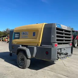 2017 Atlas Copco XAS440JD T4F Air Compressor