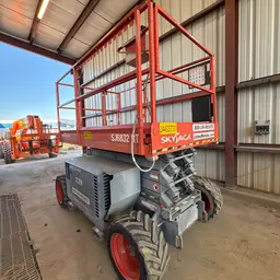 2014 Skyjack SJ6832RT Rough Terrain Scissor Lift