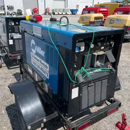 2019 Miller Welders Big Blue 300R Welder
