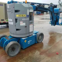 2014 Genie Z-30/20N Articulating Boom Lift