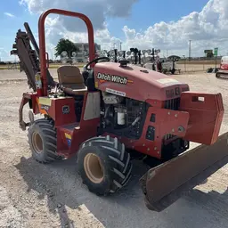 2017 Ditch Witch RT45 Ride-On Trencher