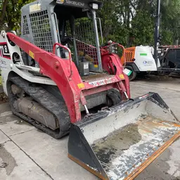 2018 Takeuchi TL8W Track Loader