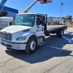 2016 Freightliner M2 106 STAKE