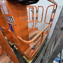 2014 JLG 1230ES Self-Propelled One-Person Lift