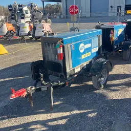 2019 Miller Welders Big Blue 300R Welder