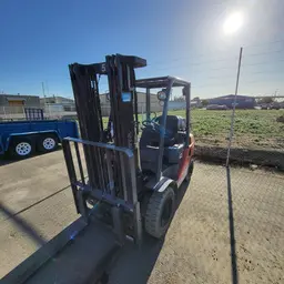 2018 Toyota 8FGU25 Warehouse Forklift