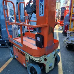 2016 JLG 1230ES Self-Propelled One-Person Lift