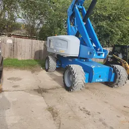2014 Genie S-80 Boom Lift
