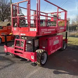 2016 MEC 4069ERT Scissor Lift