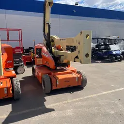 2013 JLG E400AJPN Articulating Boom Lift