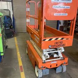 2018 Snorkel S3219E Scissor Lift